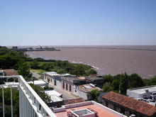 foto de la vista del faro de colonia del sacramento